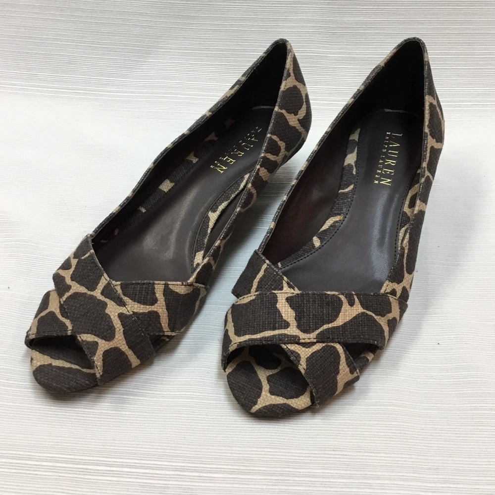 Comfortable Low Heel Wedges.  Ralph Lauren - Picture 2 of 7